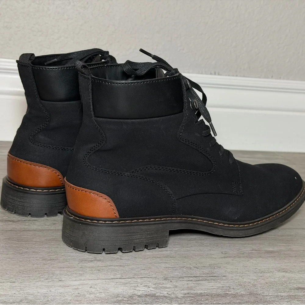 Men's Black Classic Lace-Up Boots